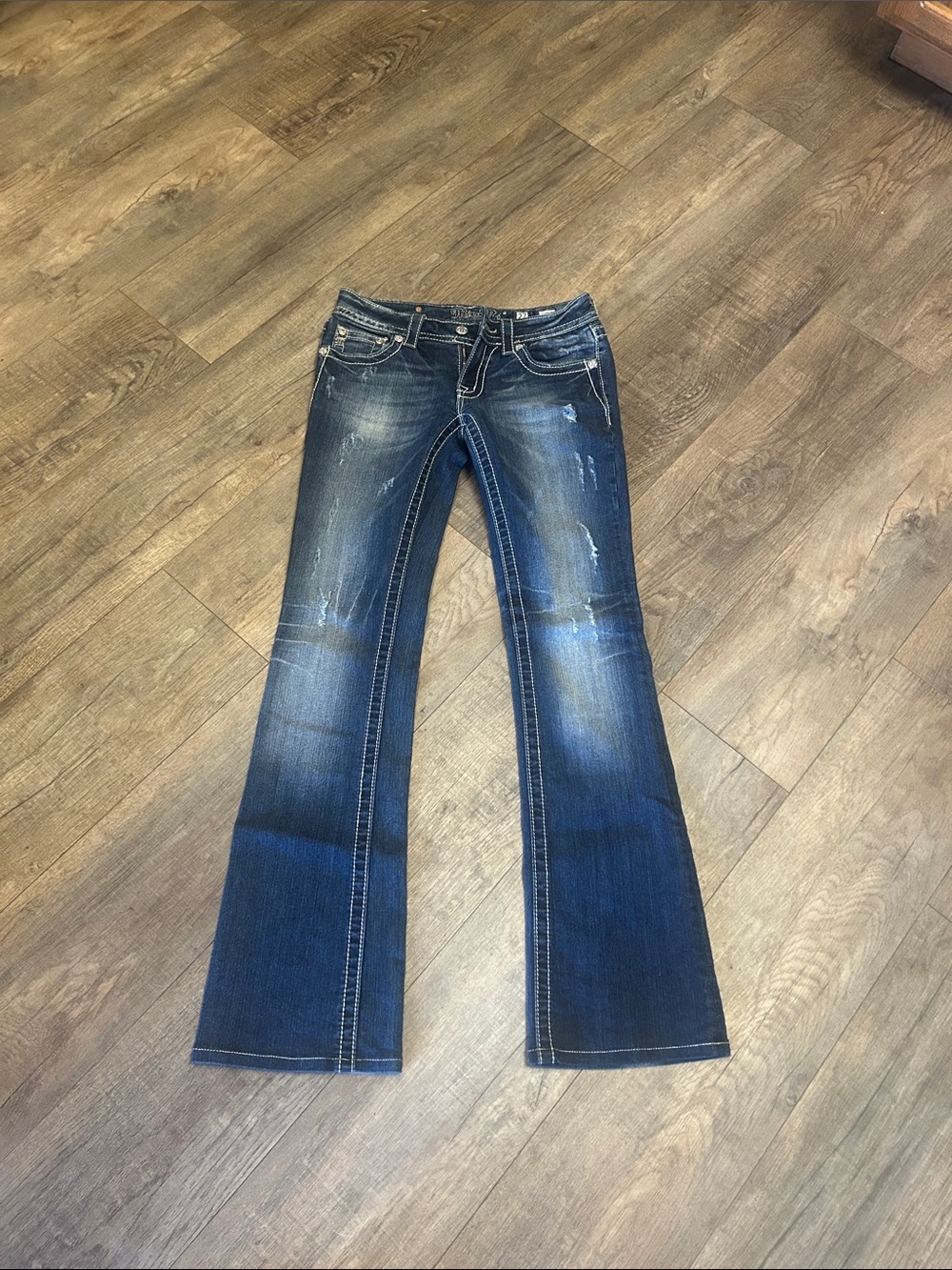 Boot cut miss me jeans 27